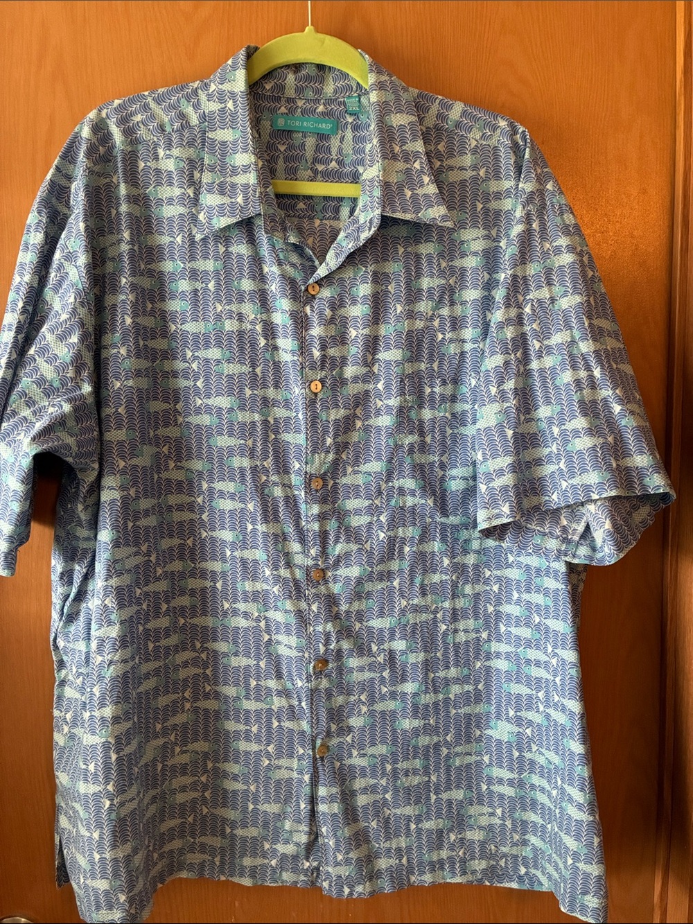 Tori Richard Blue and Aqua Short-Sleeve Button-Down Shirt